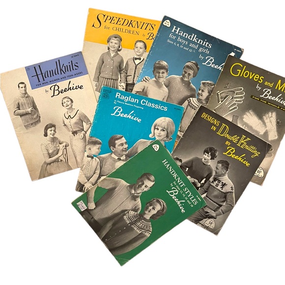 (11) Lot of 7pcs Beehive Knitting books appx 1950s - Picture 1 of 4